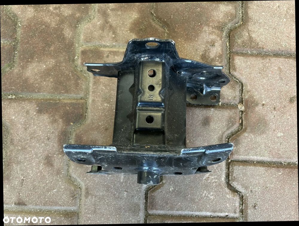 TOYOTA YARIS IV 4 2020- STREFA ZGNIOTU PRZEDNIA PODPORA PRZÓD PRAWA PRAWY KIEŁ - 4