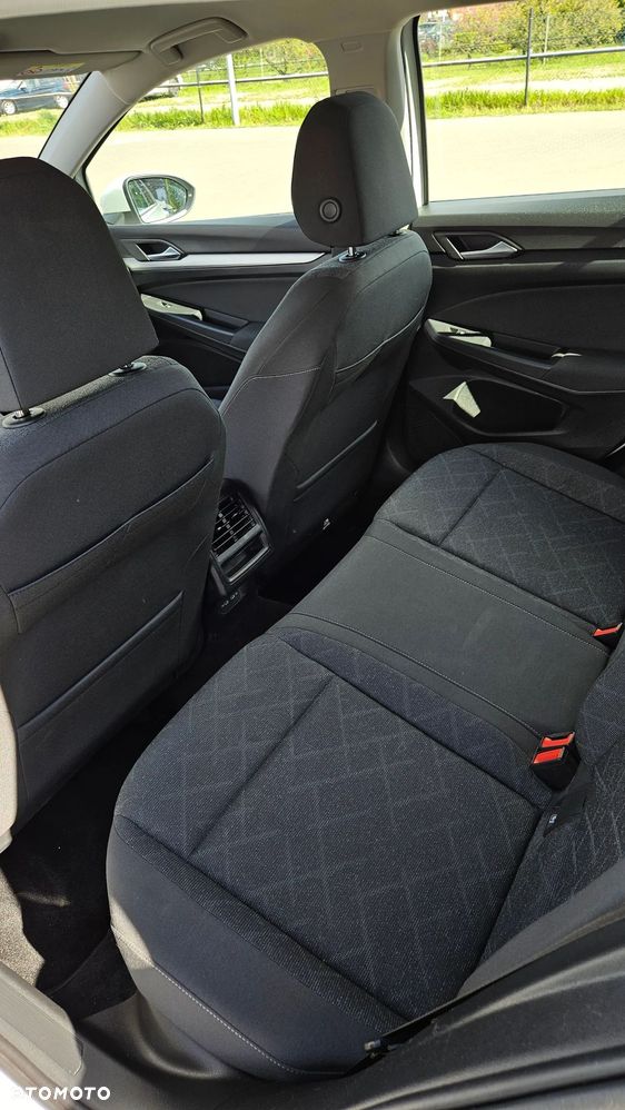 Volkswagen Golf 1.0 TSI Active - 30