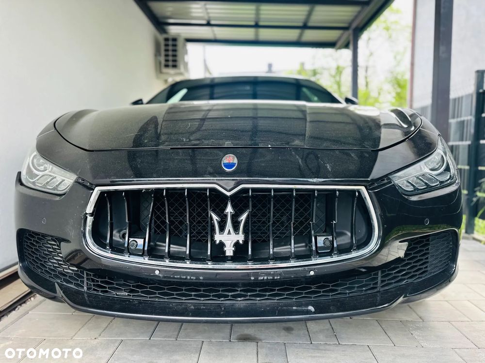 Maserati Ghibli GranSport - 3