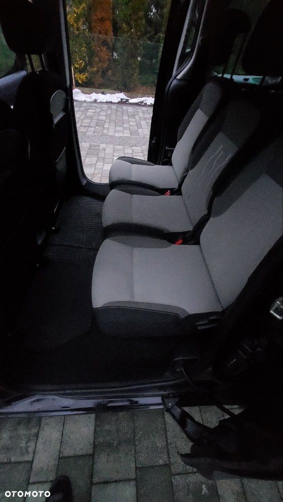 Peugeot Partner - 13