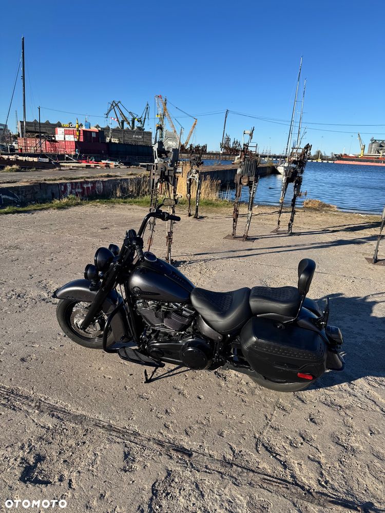 Harley-Davidson Softail Heritage Classic - 17