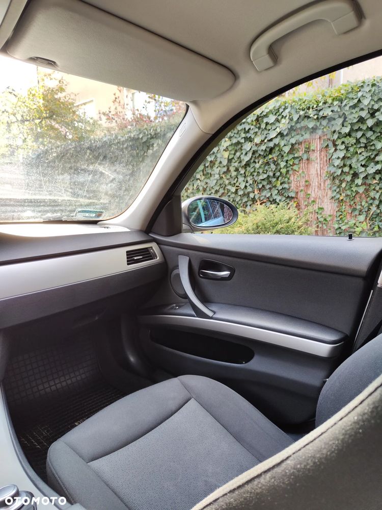 BMW Seria 3 - 11