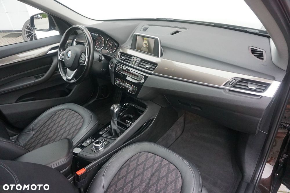 BMW X1 sDrive18d xLine sport - 6