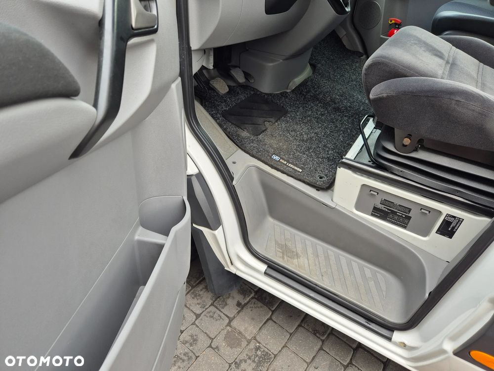 Volkswagen Crafter - 14