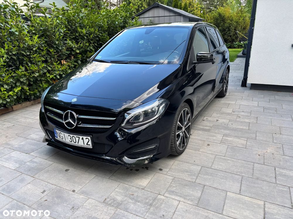 Mercedes-Benz Klasa B 180 7G-DCT - 2