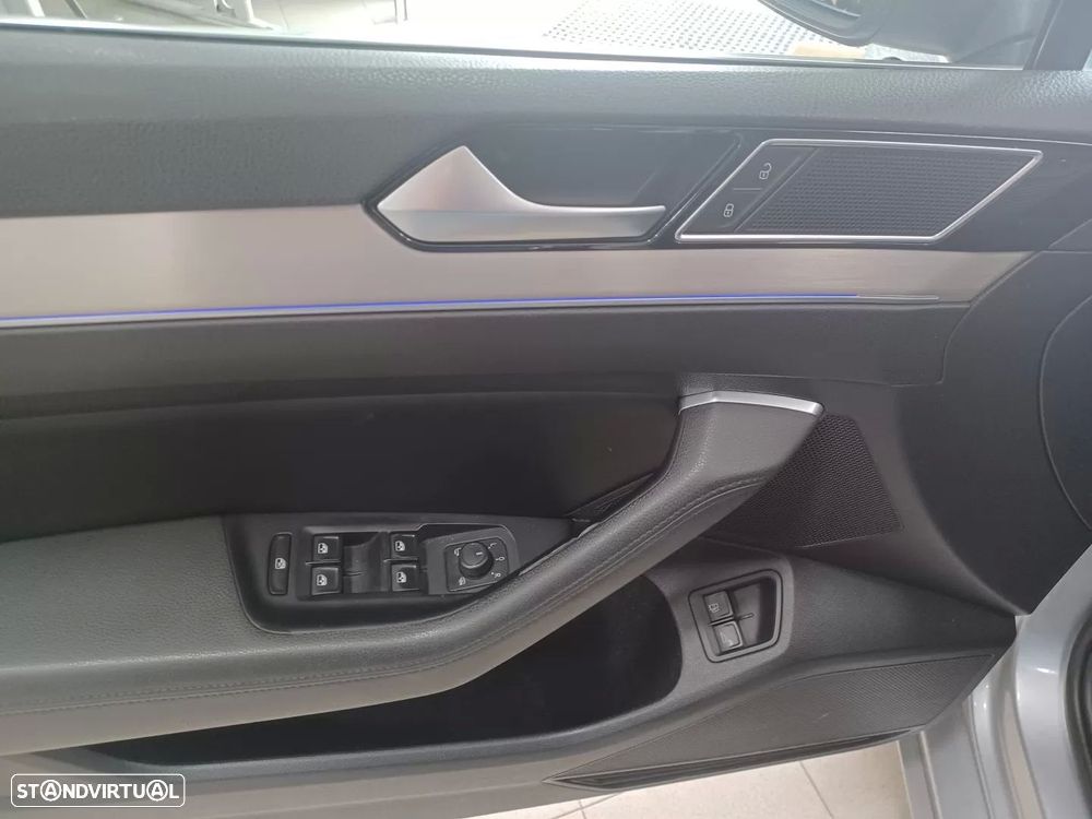 VW Passat 1.4 TSI GTE Plug-in - 27