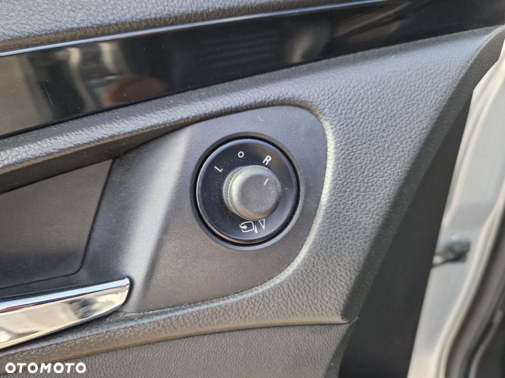 Opel Insignia 2.0 CDTI Cosmo - 9