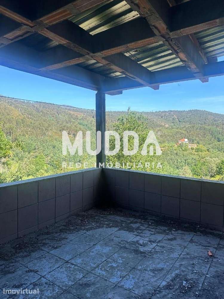 Quinta com ruína em Fermedo - Grande imagem: 5/28