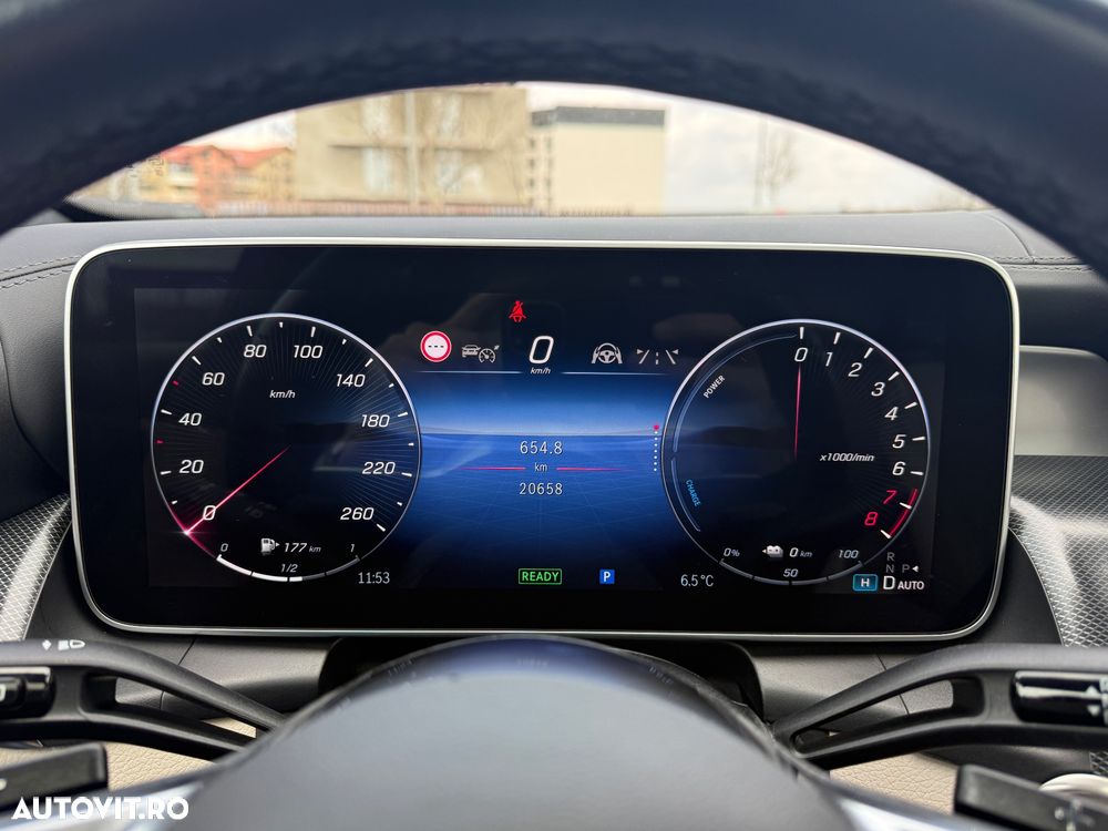 Mercedes-Benz GLC - 9