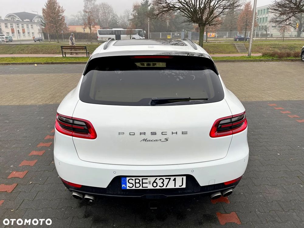 Porsche Macan S - 7