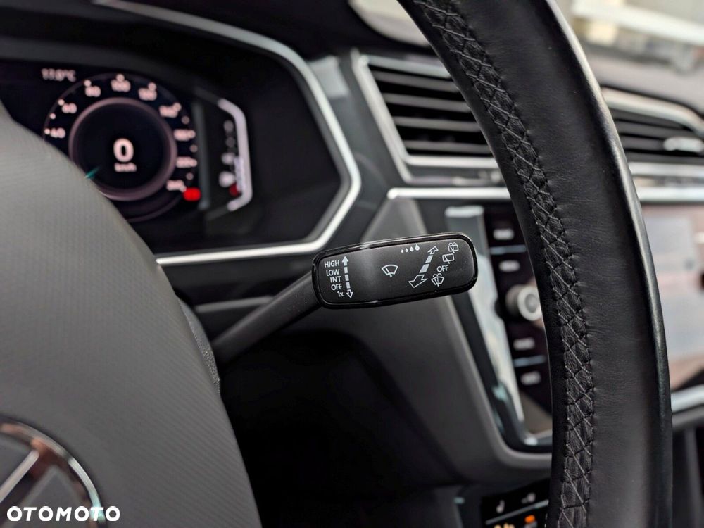 Volkswagen Tiguan 1.5 TSI EVO Elegance DSG - 23