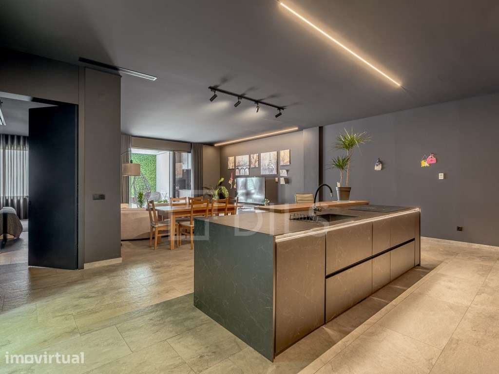 Apartamento T2 Novo com terraço e piscina privativa - Grande imagem: 3/20