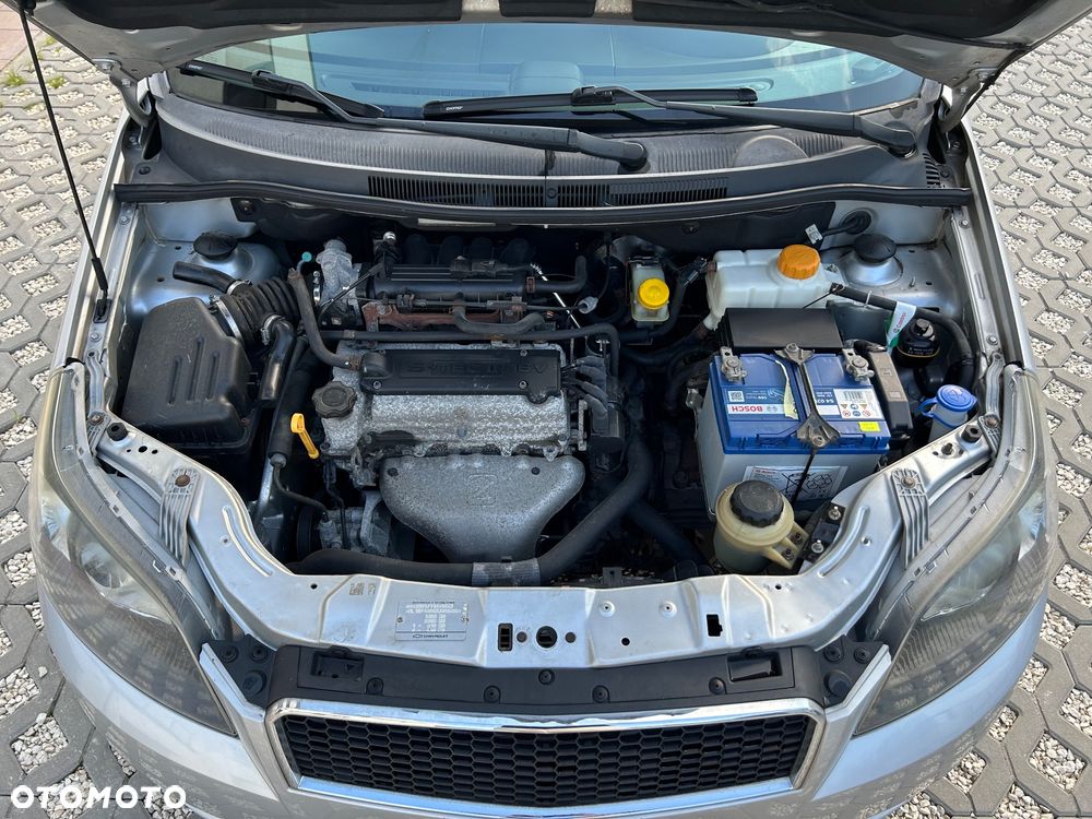 Chevrolet Aveo 1.2 16V Base / Classic - 17
