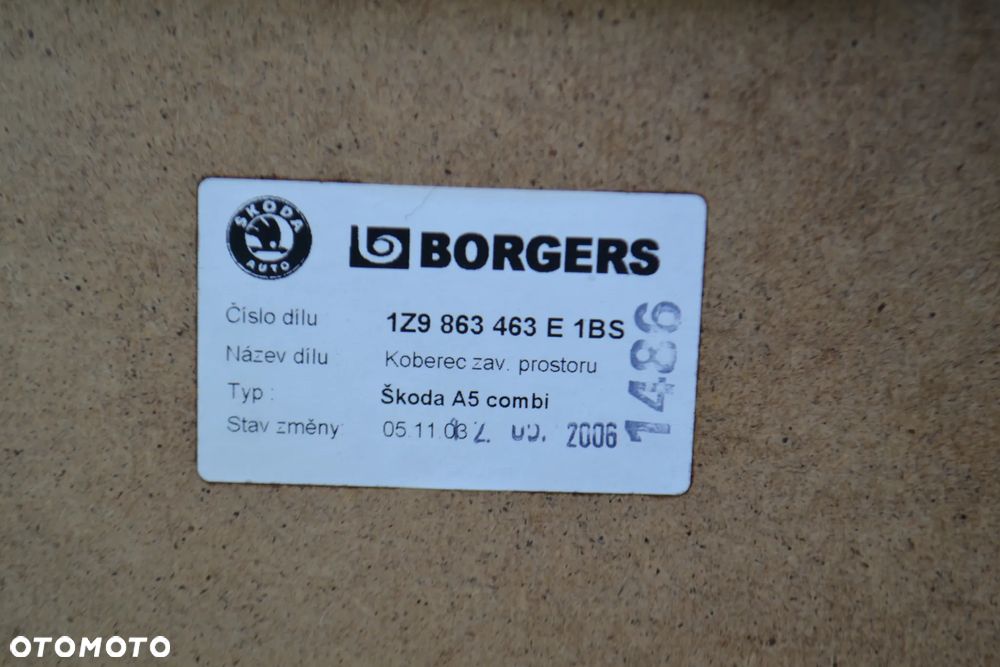 SKODA OCTAVIA II KOMBI WYKŁADZINA PODŁOGA BAGAŻNIKA DYWAN STAN 1Z9863463E - 3