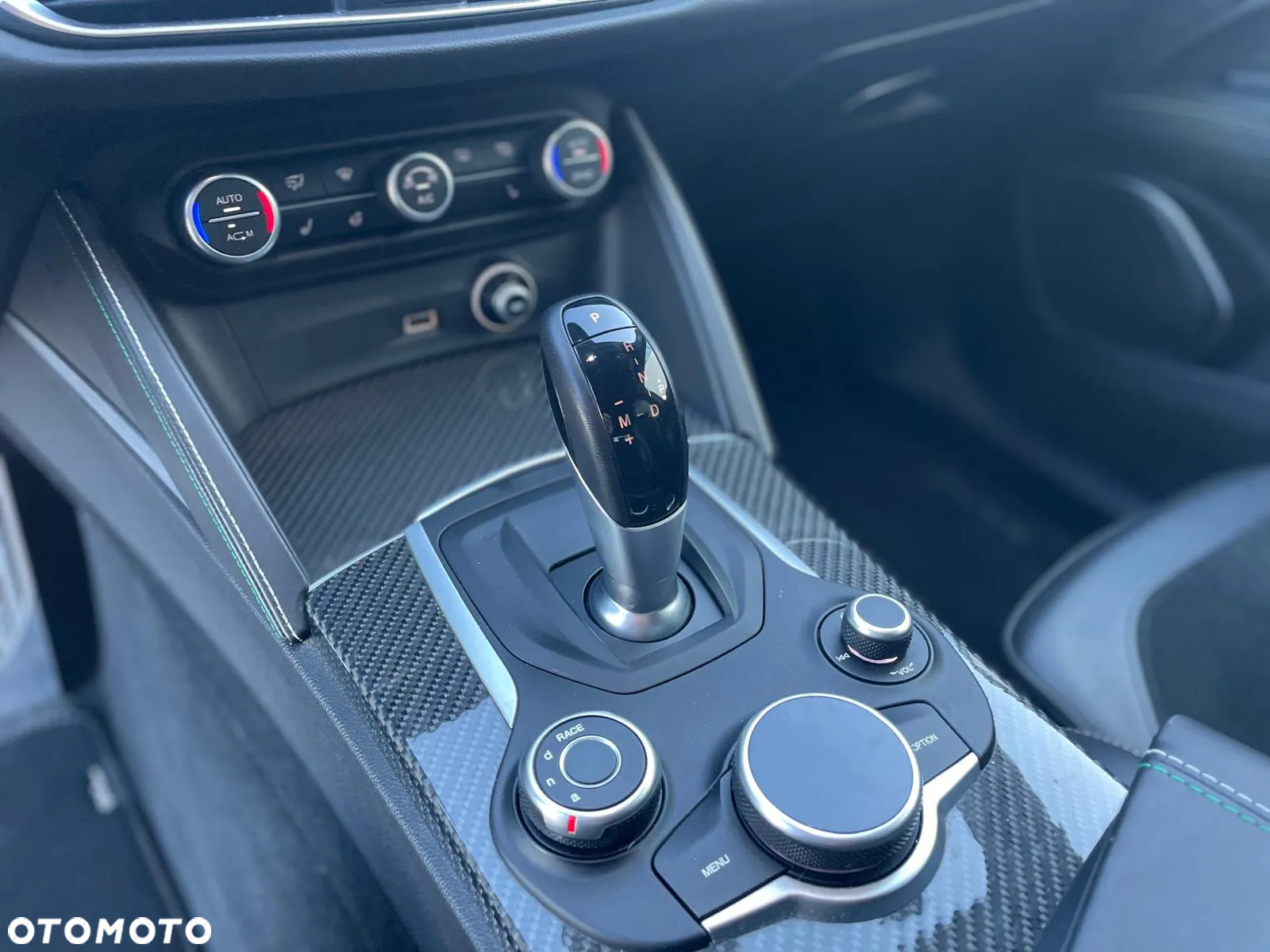 Alfa Romeo Stelvio 2.9 V6 Bi-Turbo Quadrifoglio Q4 - 33