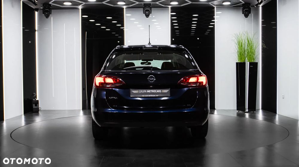 Opel Astra 1.6 CDTI Enjoy S&S - 6