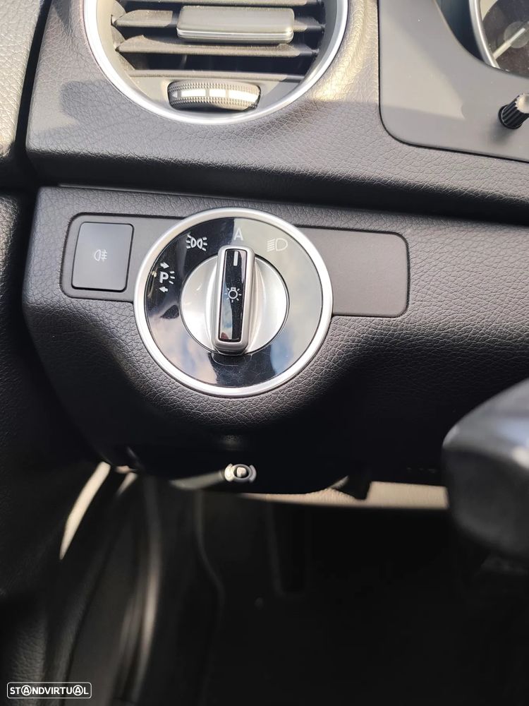 Mercedes-Benz C 250 - 26