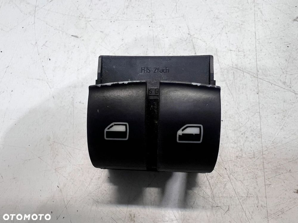 PRZEŁĄCZNIK WŁĄCZNIK SZYB AUDI A3 8P3 8Z0959851E KOMPLET 1/25 - 2
