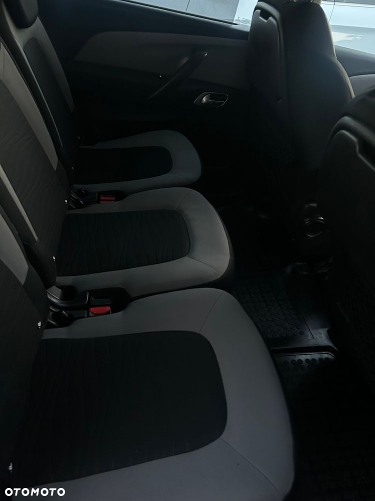 Citroën C4 Picasso - 9
