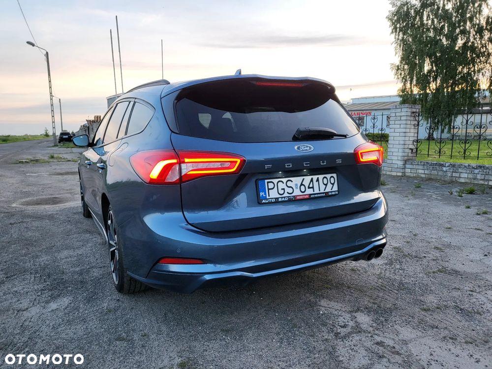 Ford Focus Turnier 1.5 EcoBoost Start-Stopp-System ST-Line - 17