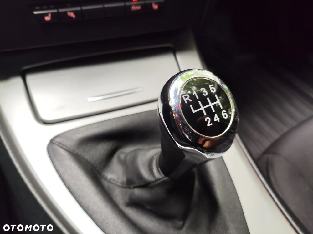 BMW Seria 3 - 31