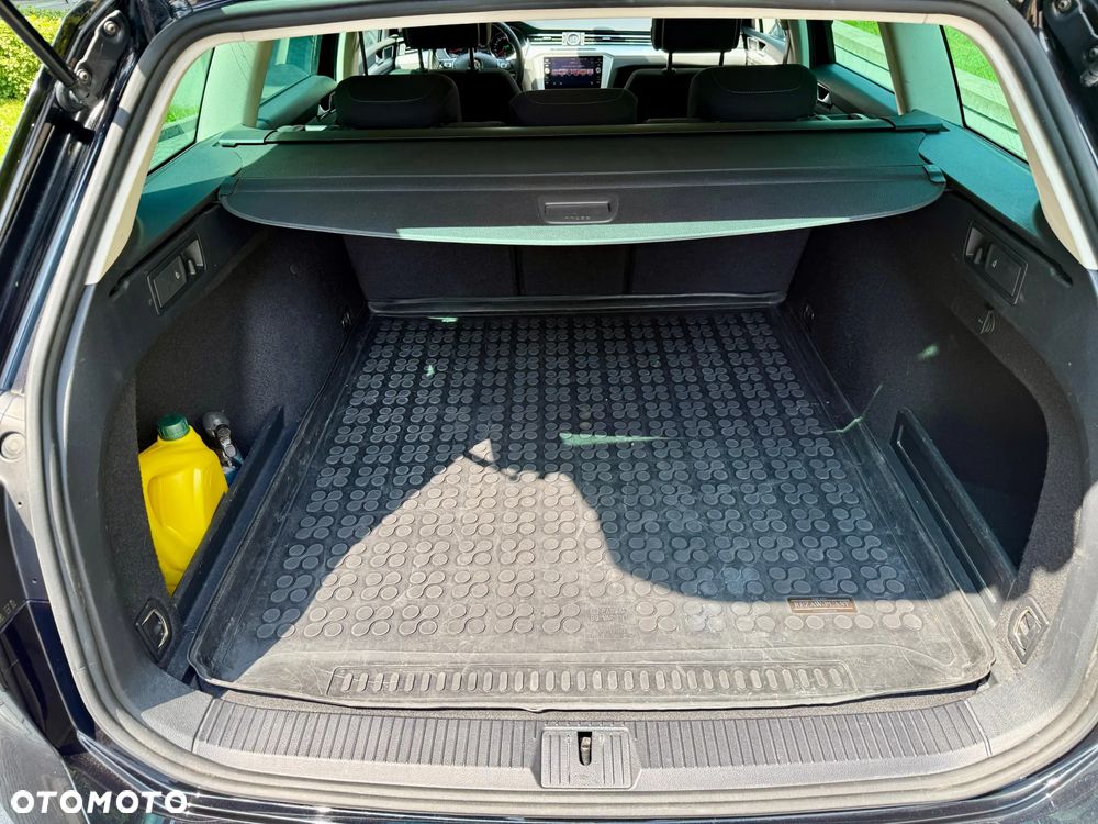 Volkswagen Passat 1.8 TSI BMT Comfortline DSG - 13