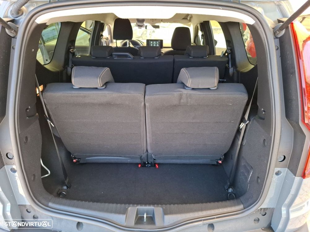 Dacia Jogger 1.0 TCe Extreme 7L - 27