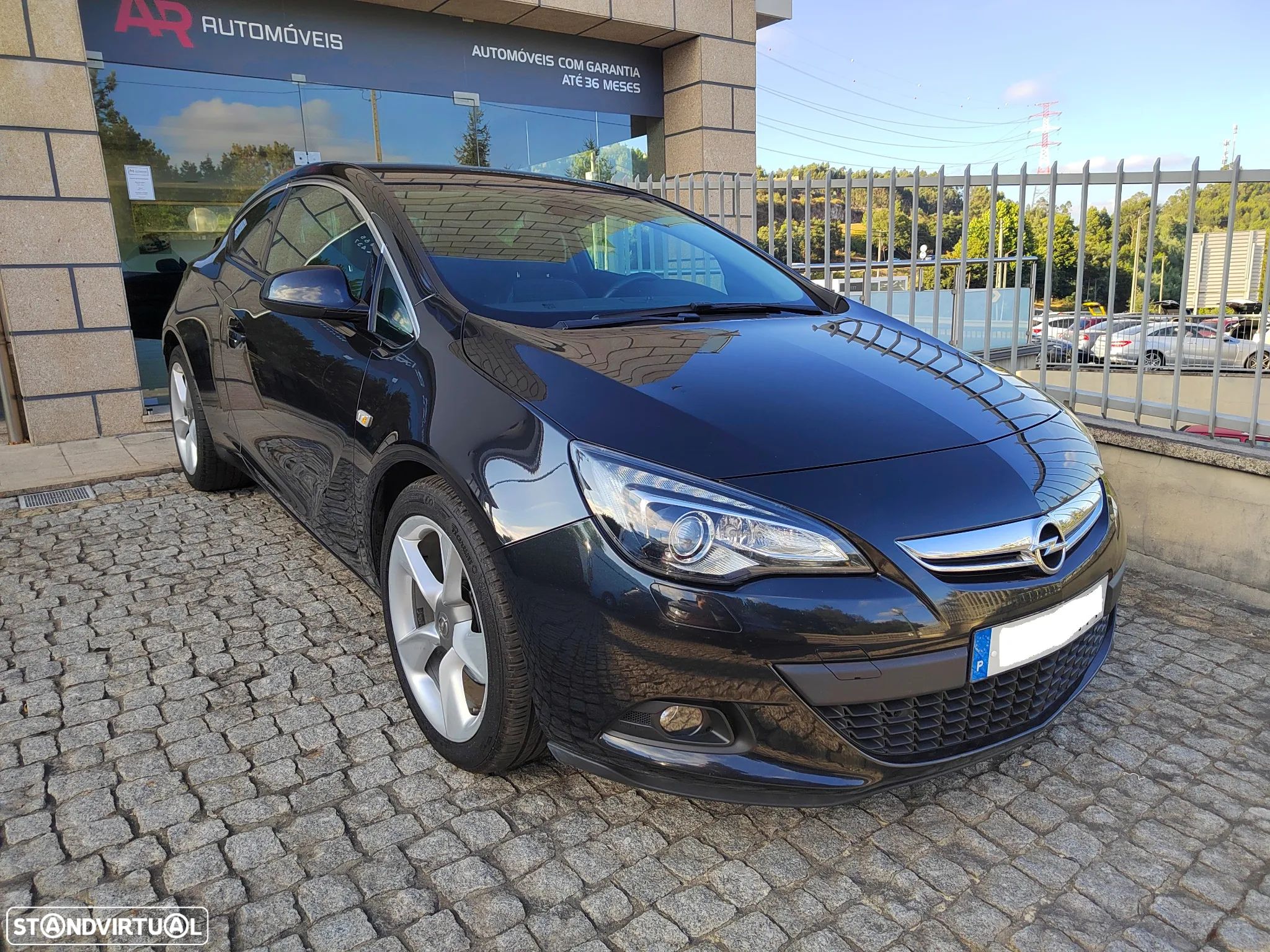 Opel Astra GTC 1.6 CDTi S/S - 1