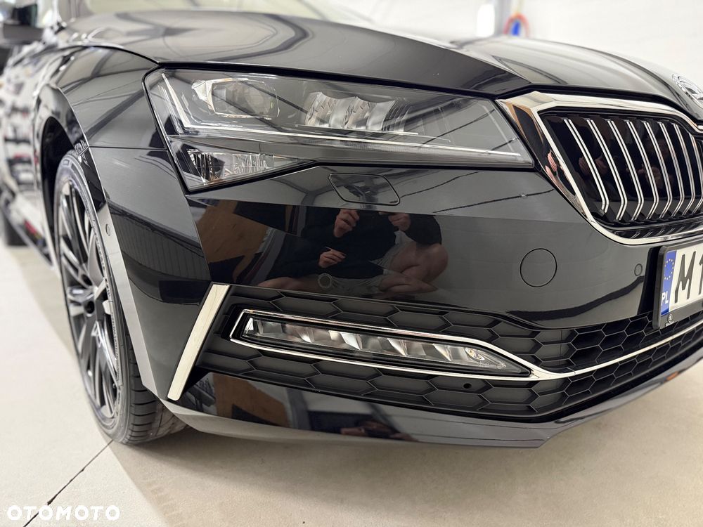 Skoda Superb 2.0 TDI SCR L&K DSG - 2