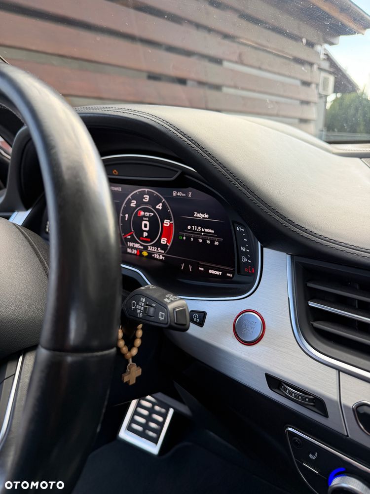 Audi SQ7 - 19