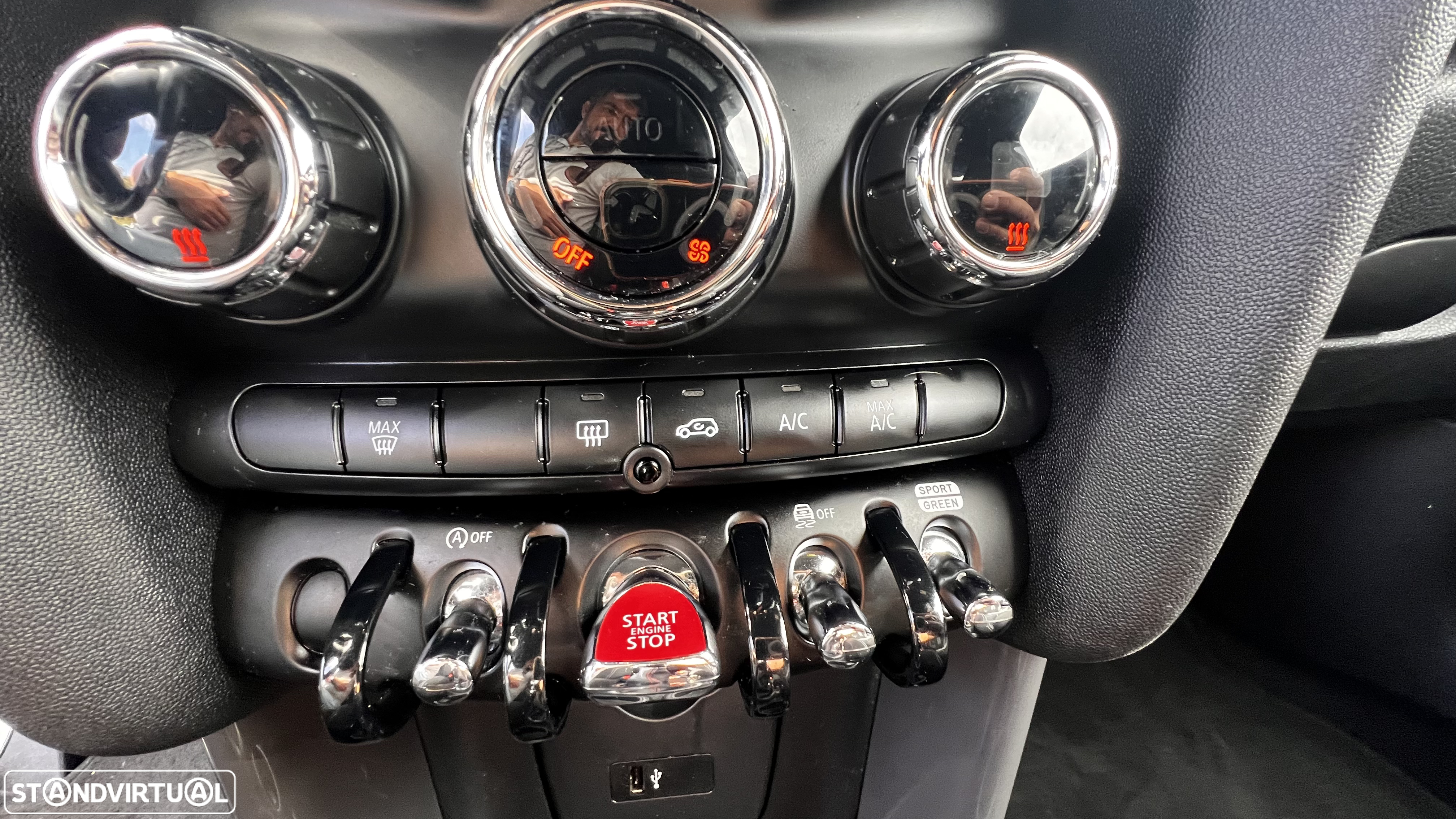 MINI 3 Portas One D - 43