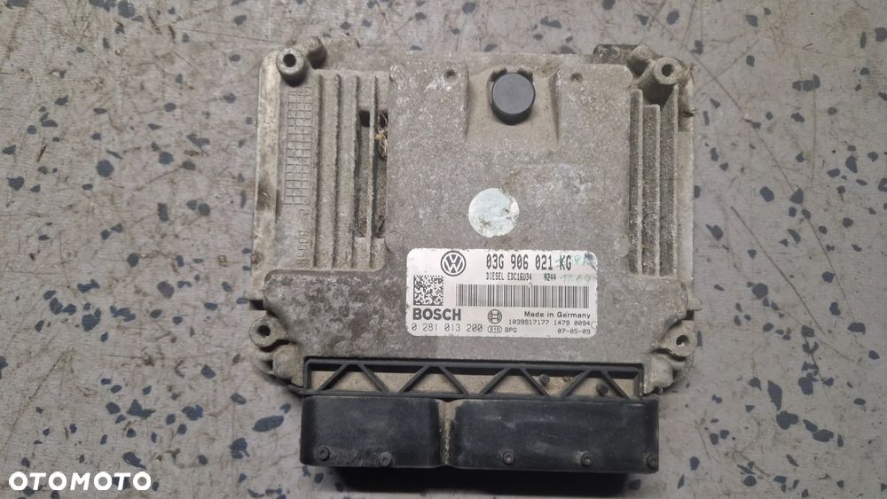 VOLKSWAGEN GOLF V 1.9 TDI STEROWNIK SILNIKA 03G906021KG - 1