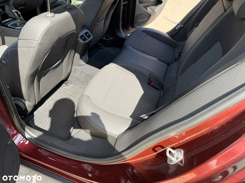 Opel Insignia - 22
