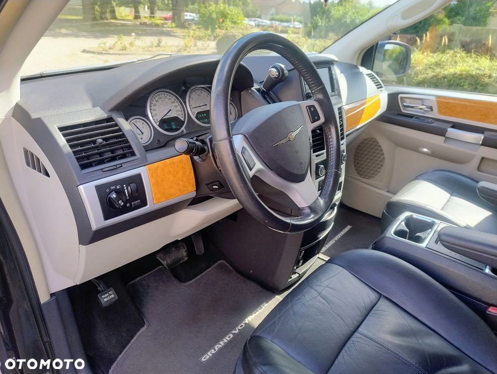 Chrysler Grand Voyager 3.8 Automatik Limited - 11