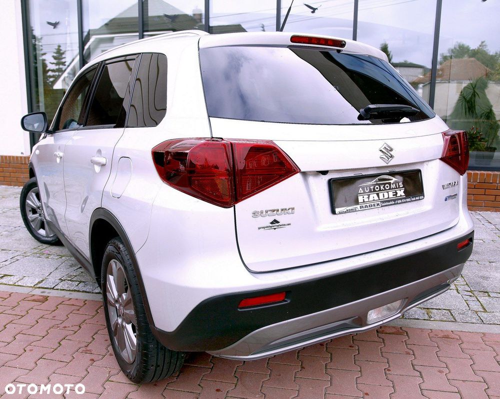 Suzuki Vitara - 32
