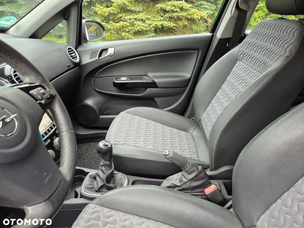 Opel Corsa ver-1-4-t-120-lat-s-s - 10