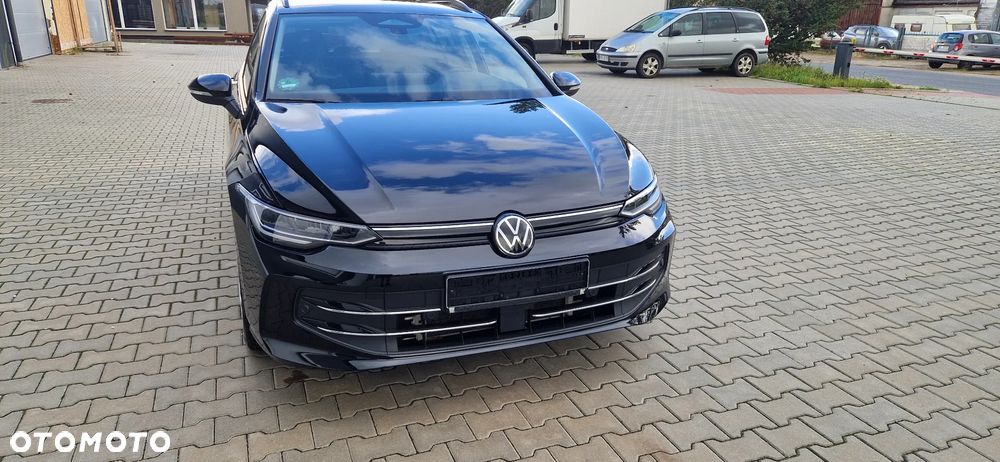 Volkswagen Golf 1.5 eTSI OPF DSG Goal - 7