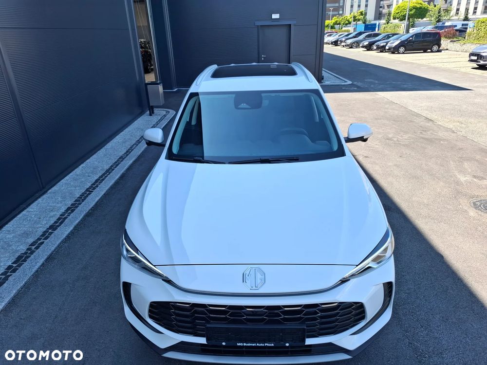 MG ZS Hybrid+ - 23
