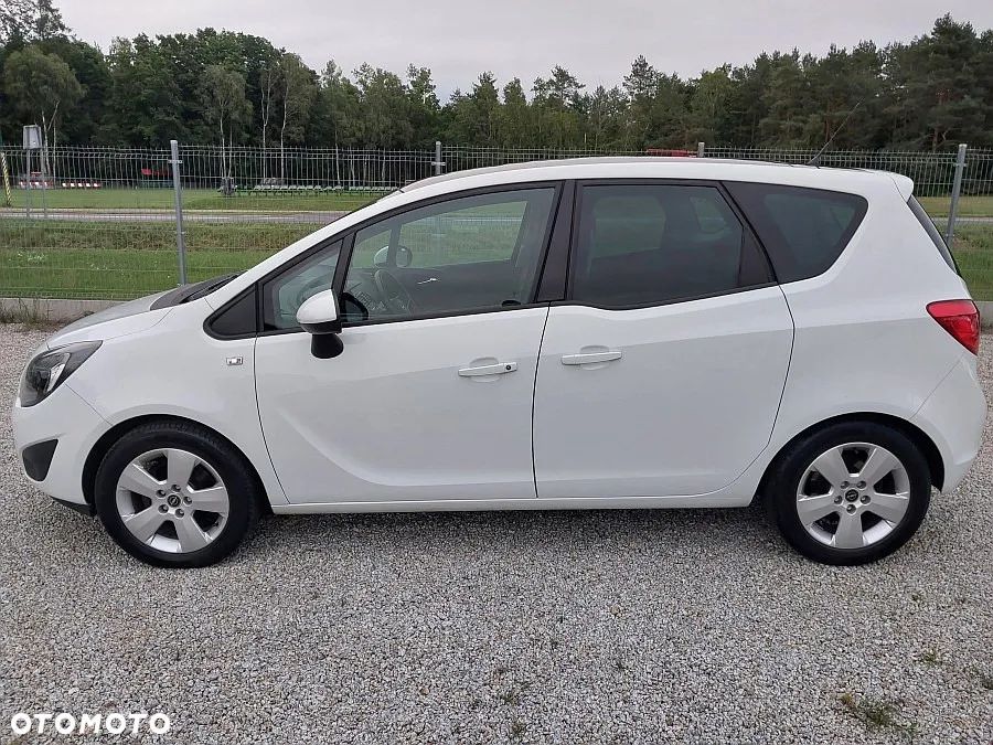 Opel Meriva 1.4 T Cosmo S&S - 4
