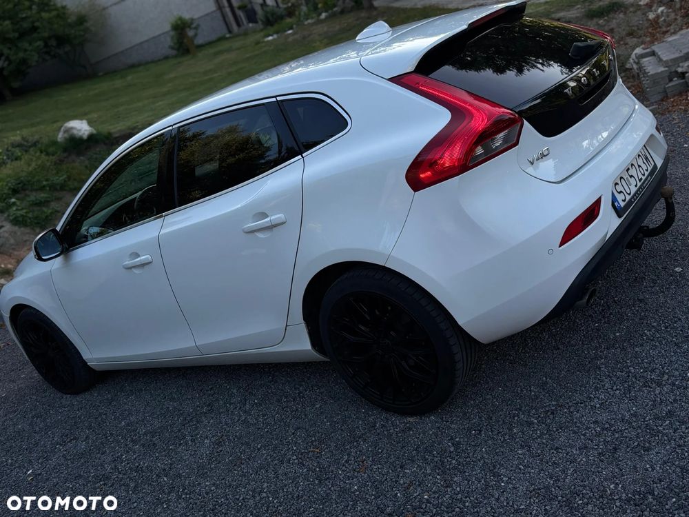 Volvo V40 D4 Drive-E Summum - 9