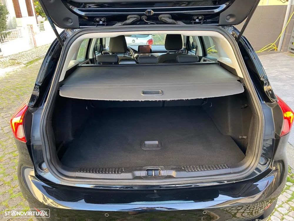 Ford Focus SW 1.5 EcoBlue S&S TITANIUM STYLE - 5