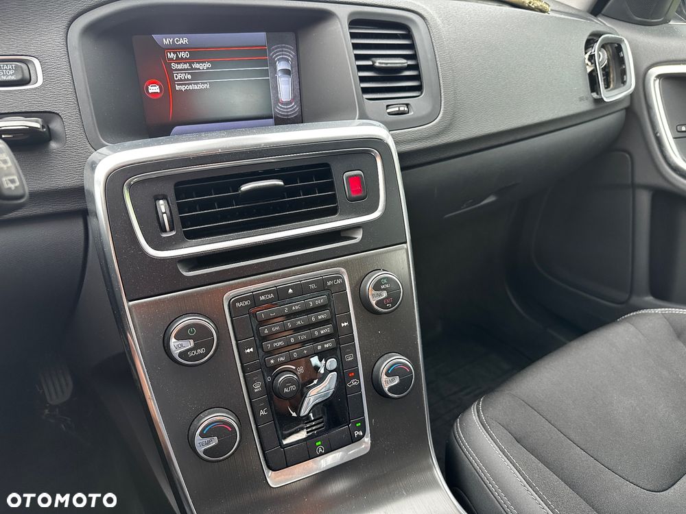 Volvo V60 - 29