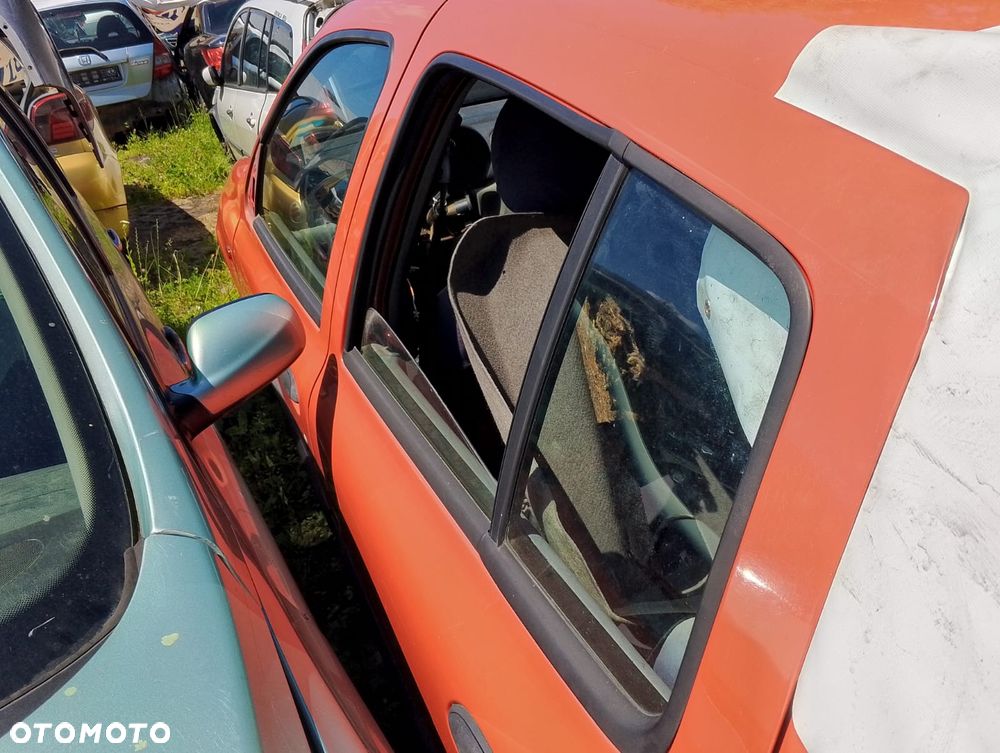 Renault Thalia (01-03r.) 1.5 DCI 65KM. Silnik K9K700 Skrzynia JB3976 lakier DV727.Cały na części. GWARANCJA !!! - 2