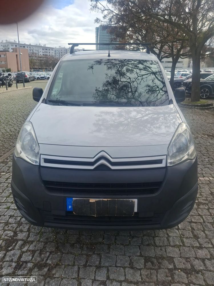 Citroën Berlingo 16 Hdi 3 Lug - 2