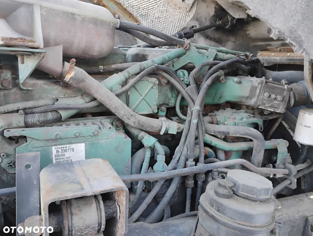 Silnik Volvo FL6 - 2