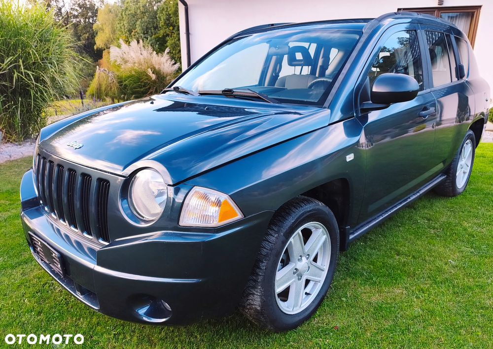Jeep Compass - 4