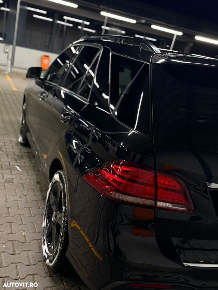 Mercedes-Benz GLE 350 d 4Matic 9G-TRONIC AMG Line - 11