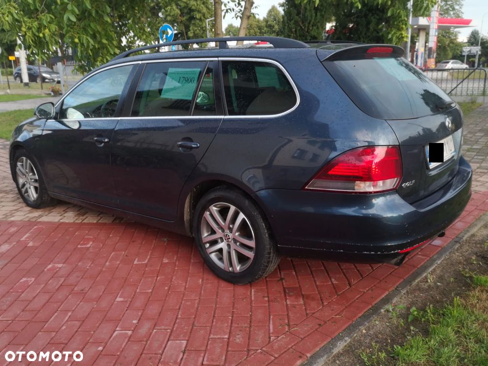 Volkswagen Golf 1.6 TDI DPF Highline - 6