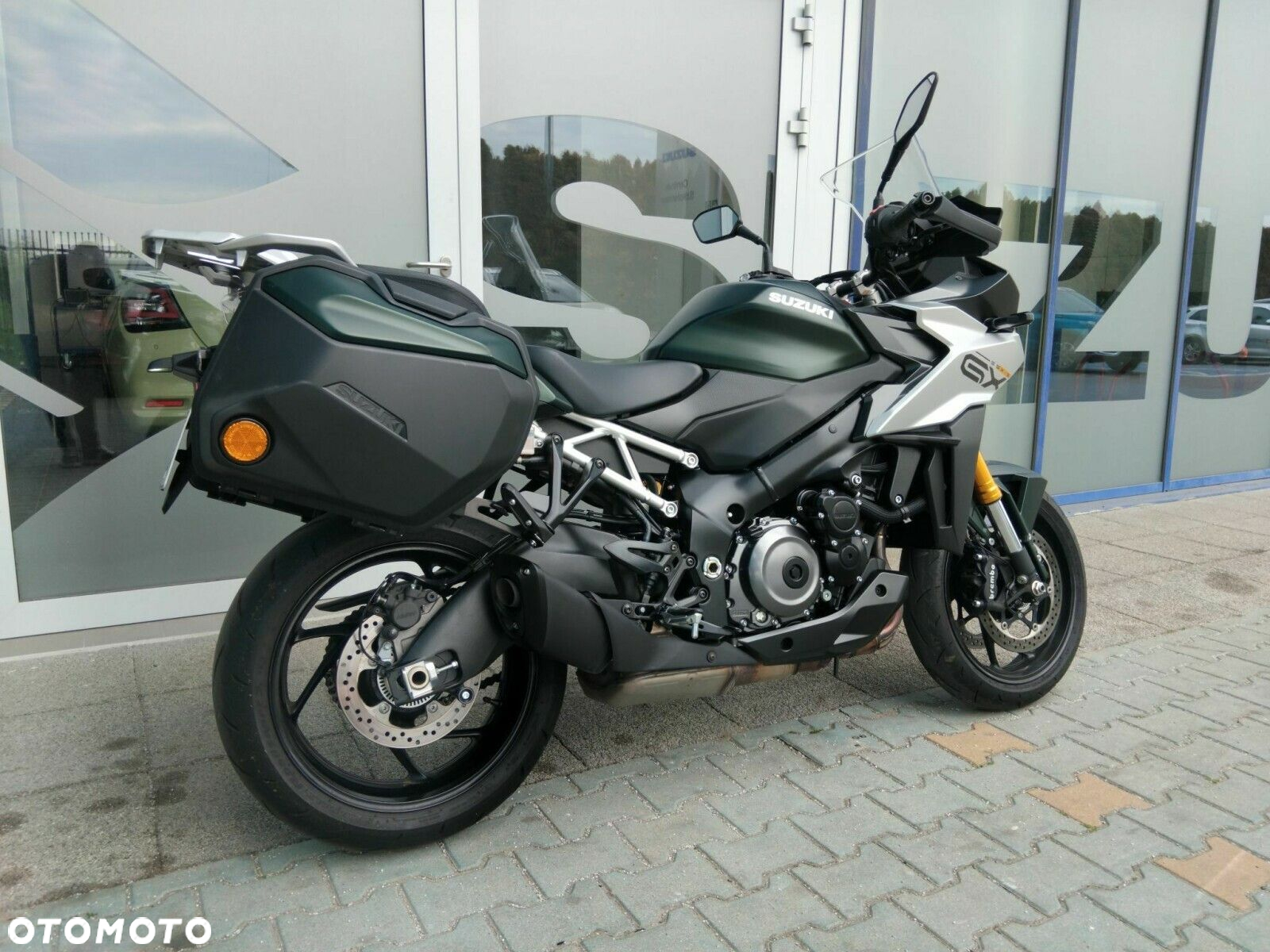 Suzuki GS - 4