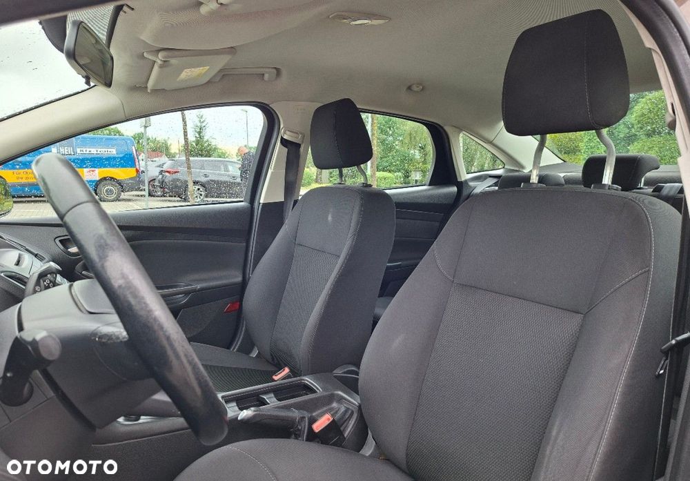 Ford Focus - 20